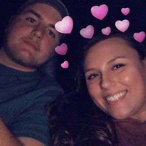 Meet your Posher, Levi